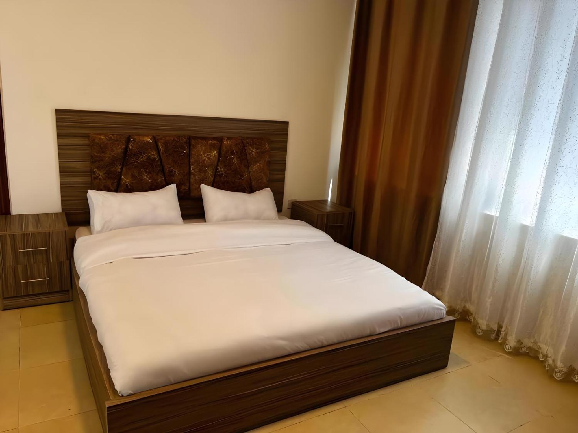 Rayan Hotel Apartments عمان المظهر الخارجي الصورة