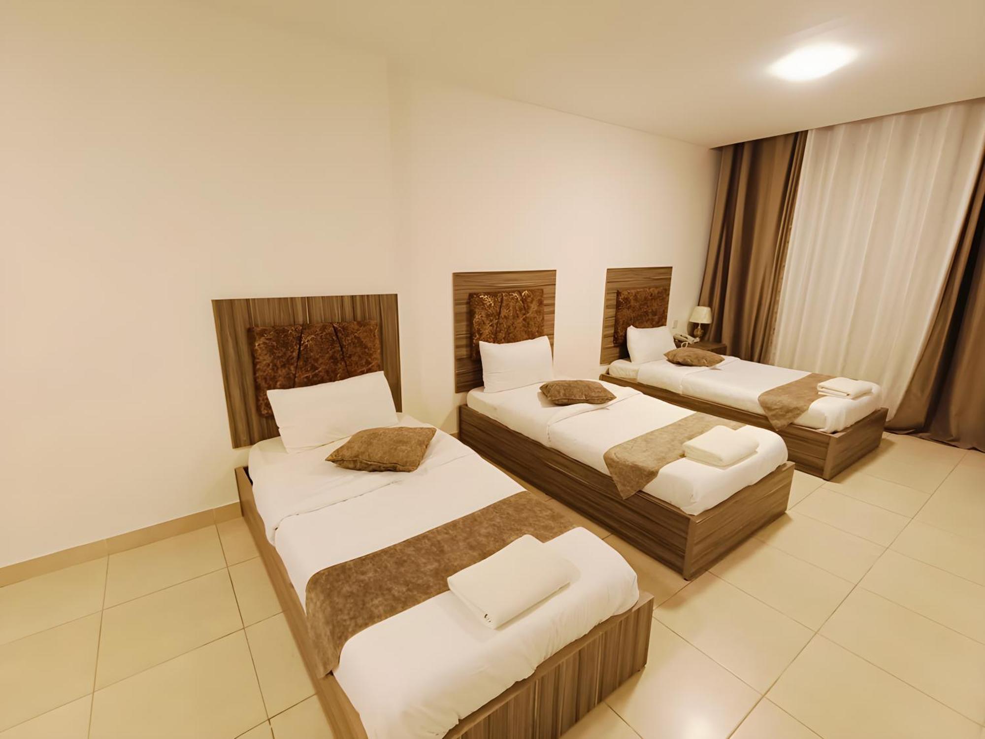 Rayan Hotel Apartments عمان المظهر الخارجي الصورة
