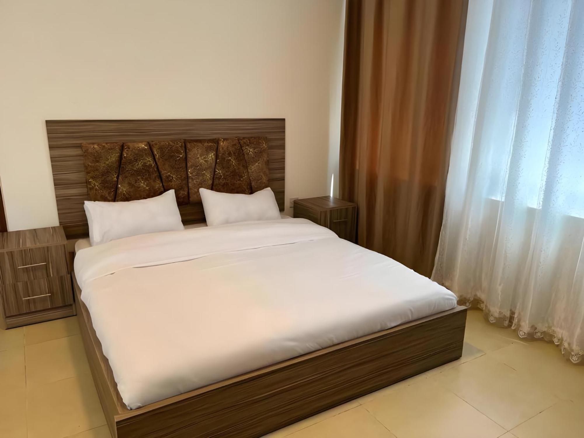 Rayan Hotel Apartments عمان المظهر الخارجي الصورة