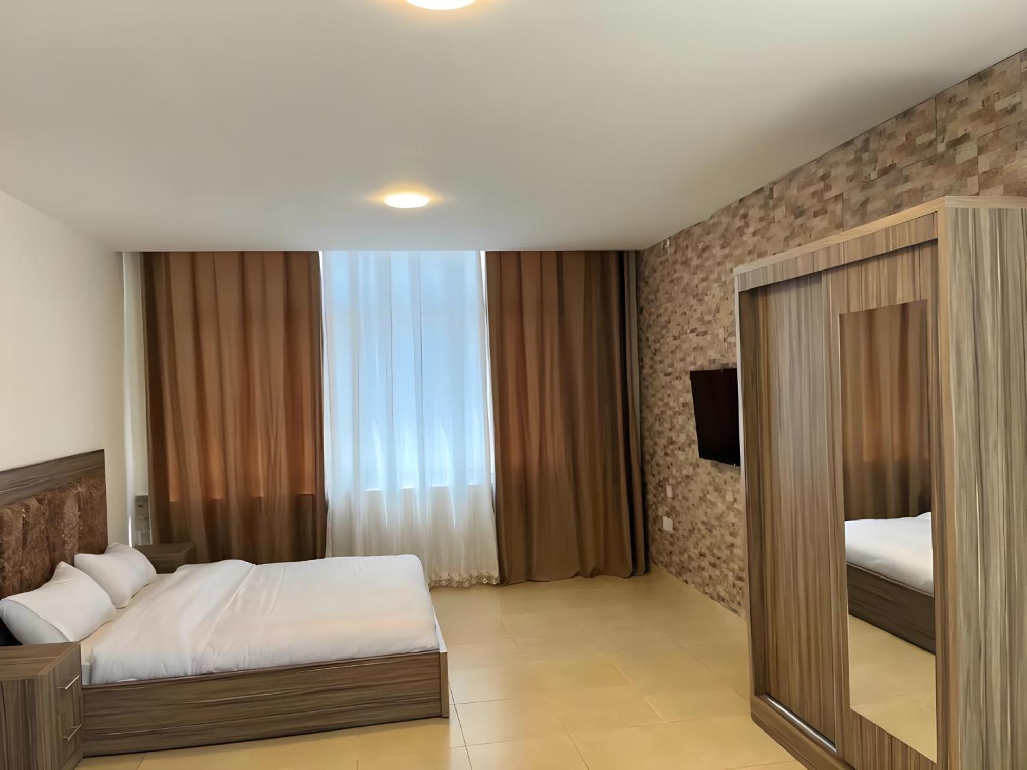 Rayan Hotel Apartments عمان المظهر الخارجي الصورة
