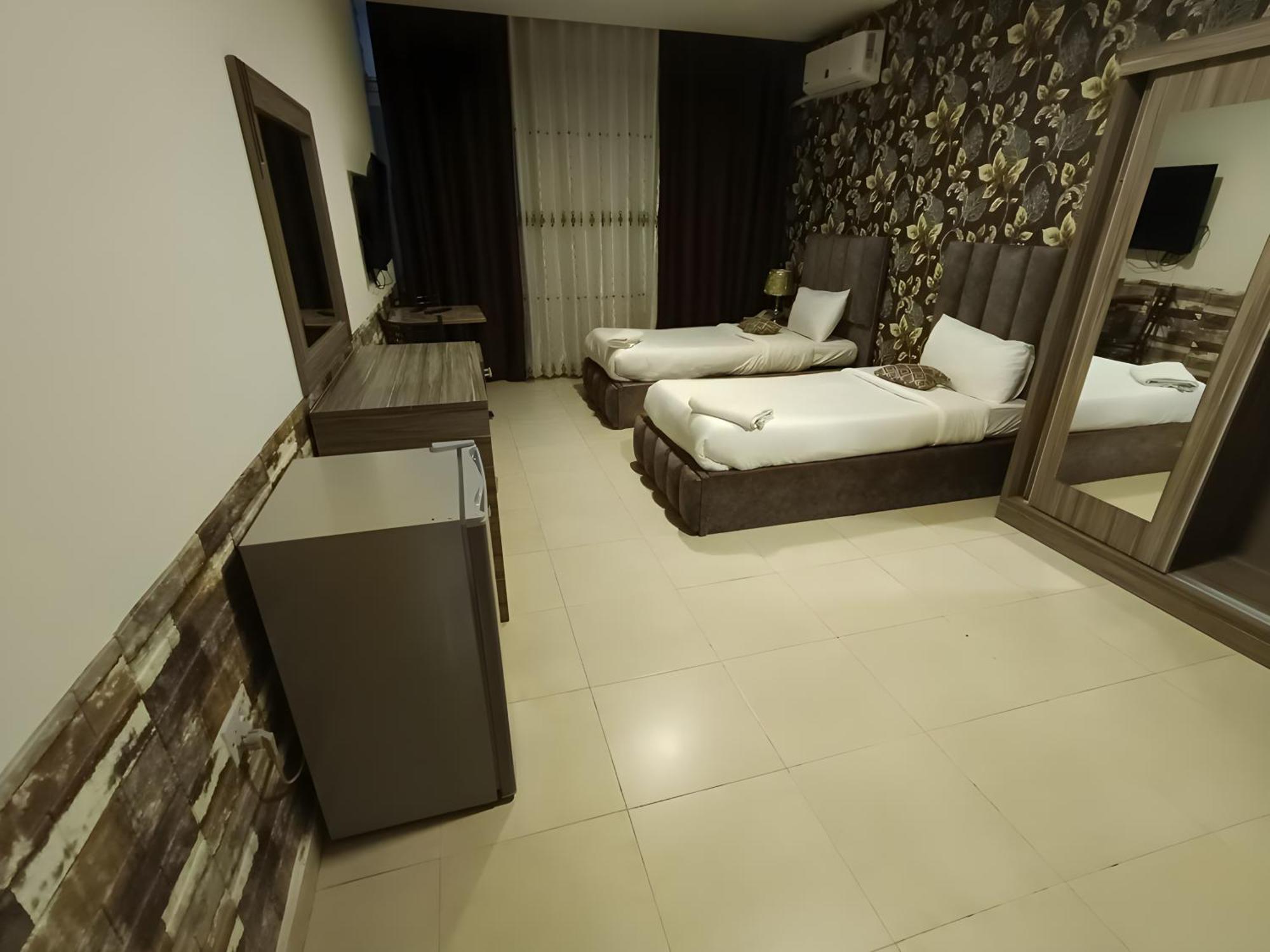 Rayan Hotel Apartments عمان المظهر الخارجي الصورة